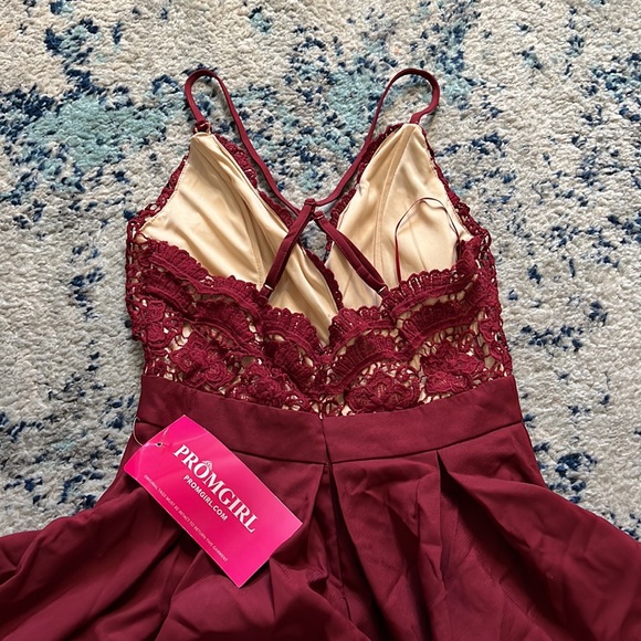 Short Maroon Formal Dress - Picture 2 of 3